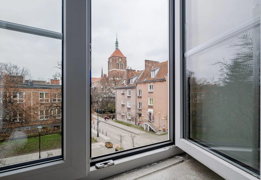 3 pokoje Grobla IV, Śródmieście