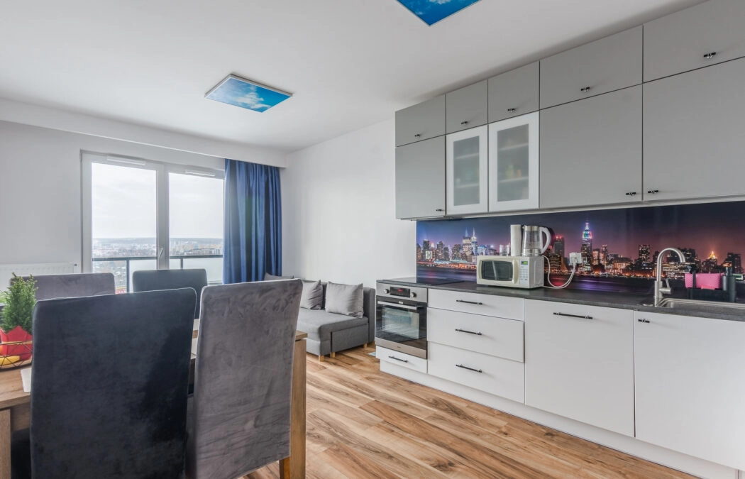 2 pokoje z pięknym widokiem + garaż Letnica