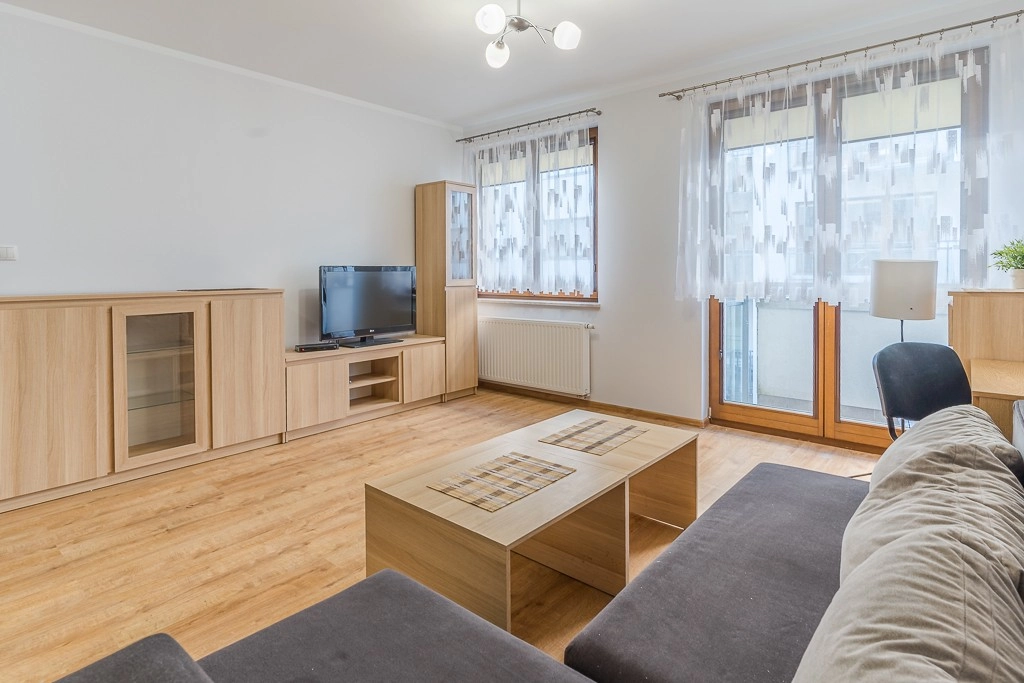 Mieszkanie 2-pok, Garnizon, SKM 990m