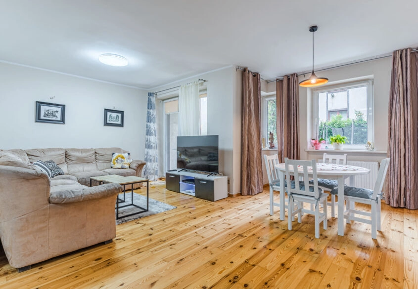 Pięknie położony dom na Niedźwiedniku 6 pokoi!