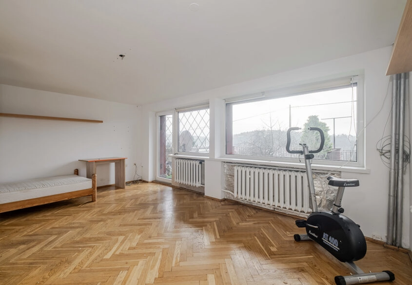 Dom dla 2 rodzin lub pod inwestycję