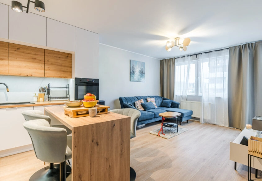 2 FUNKCJONALNE POKOJE W NOWOCZESNYM BUDYNKU