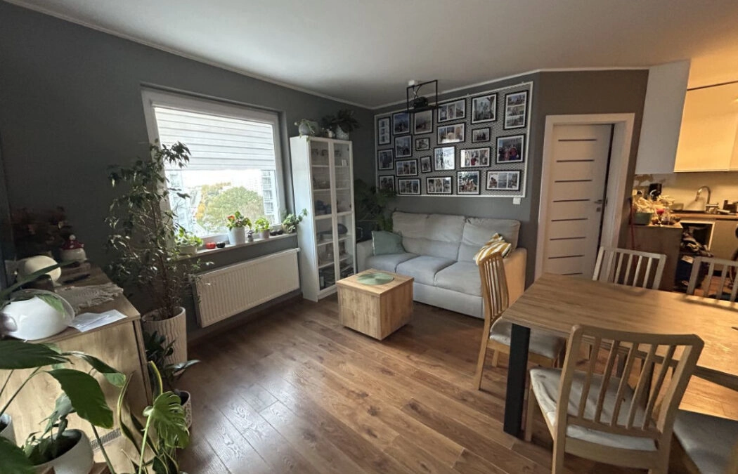 4-pokojowe z widokiem na wyższym piętrze