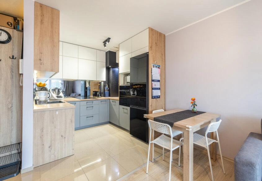 Gotowe 2 pokoje z windą na Zakoniczynie!