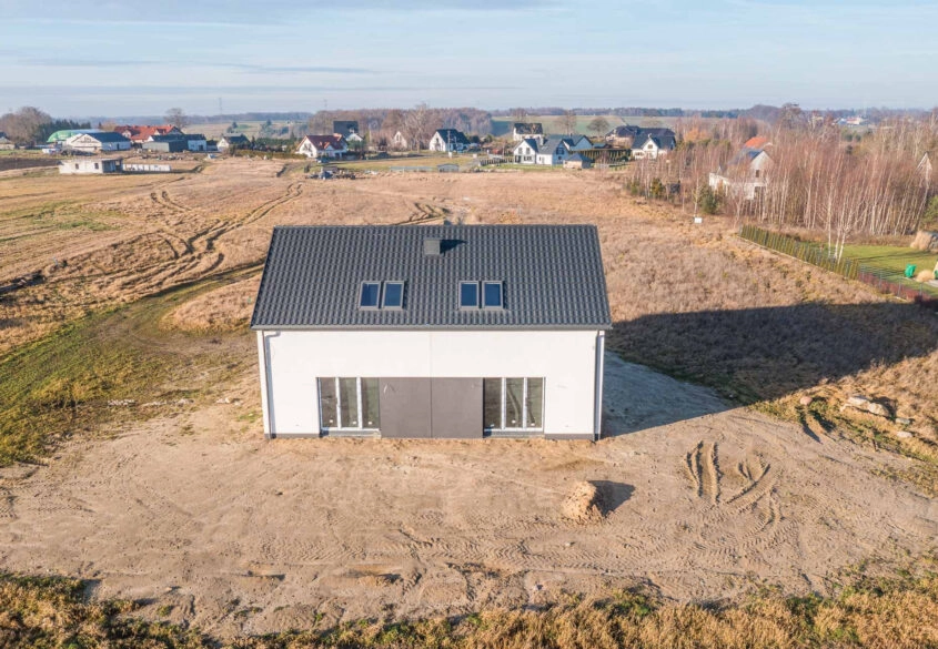 Dom jednorodzinny dla m.in dwóch rodzin!