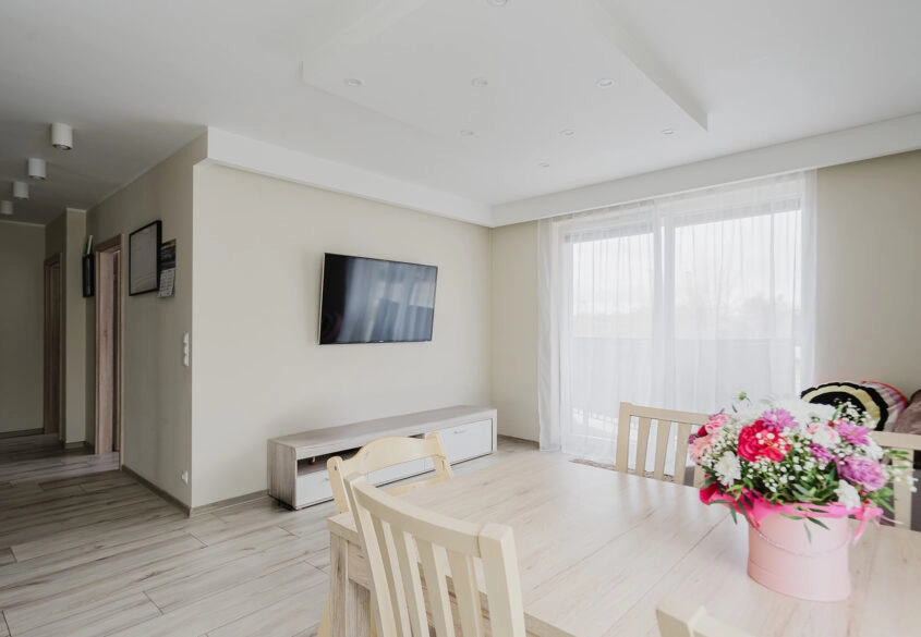 Mieszkanie z 2 miejscami postojowymi w hali garaż