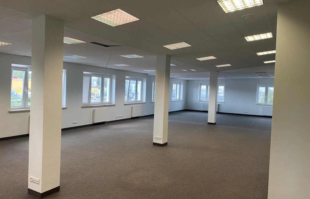 Wynajmę duży lokal biurowy w Gdyyni