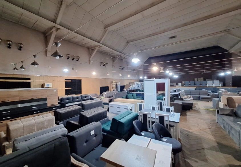 Budynek  Kina w Centrum Kościerzyny