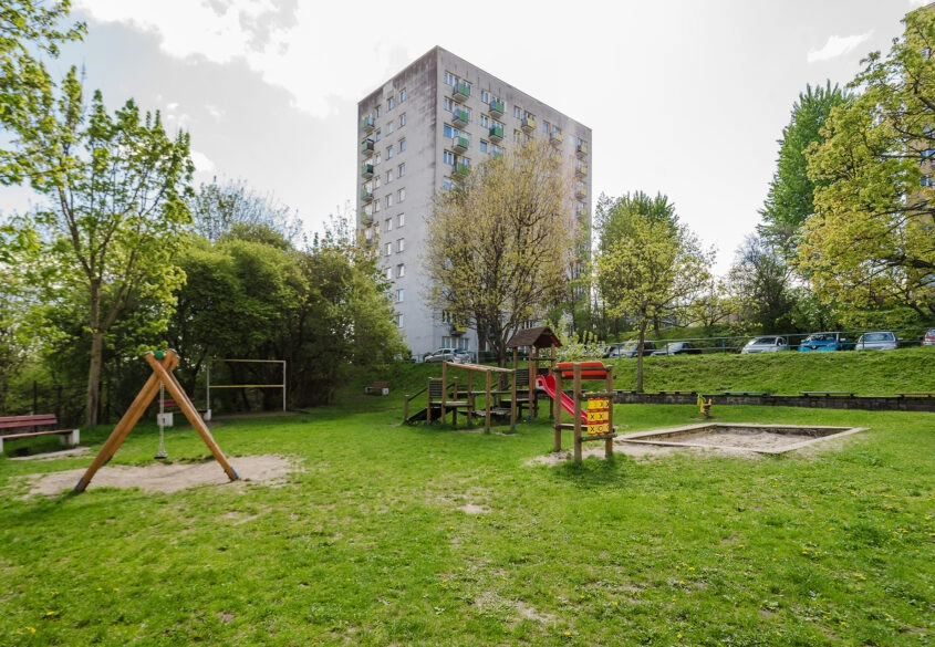 3 pokoje, blisko Śródmieścia, komunikacja