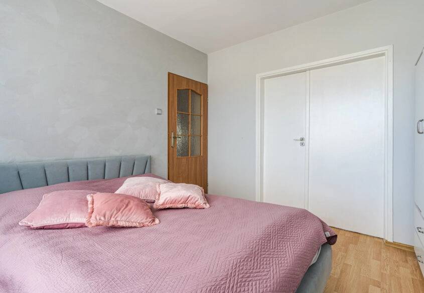 Dom wolnostojący na dużej działce blisko Gdańska!