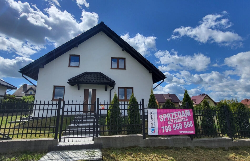 Dom wykończony, 6 pokojowy, 146m2