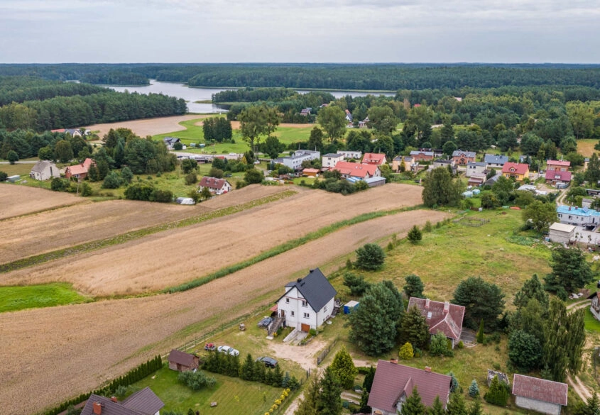 Świetny dom położony w malowniczej scenerii!