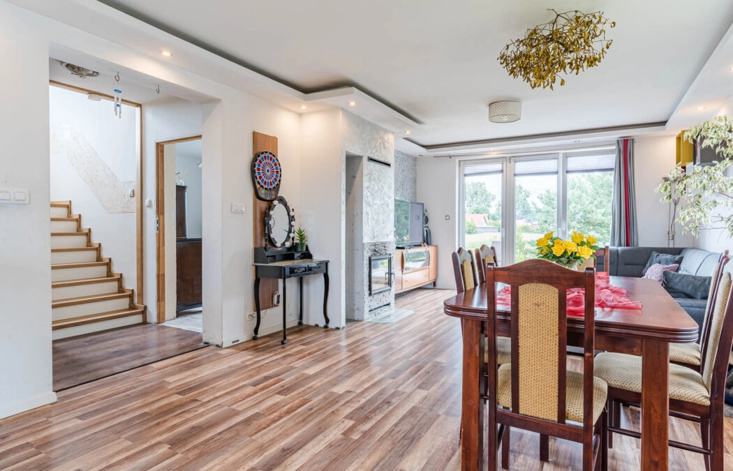 Świetny dom położony w malowniczej scenerii!