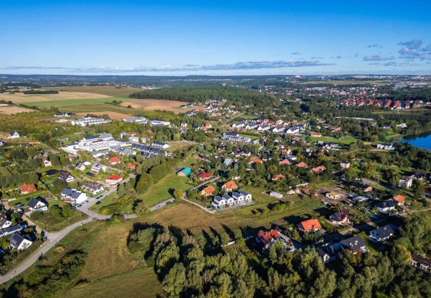 Malownicza działka mieszkaniowo-usługowa 974 m2 !