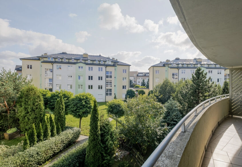 2 POKOJE/BLISKO KOMUNIKACJA MIEJSKA/