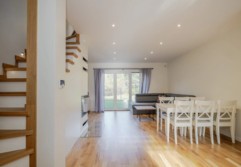 Nowoczesny i przytulny dom 90 m² w spokojnej okoli