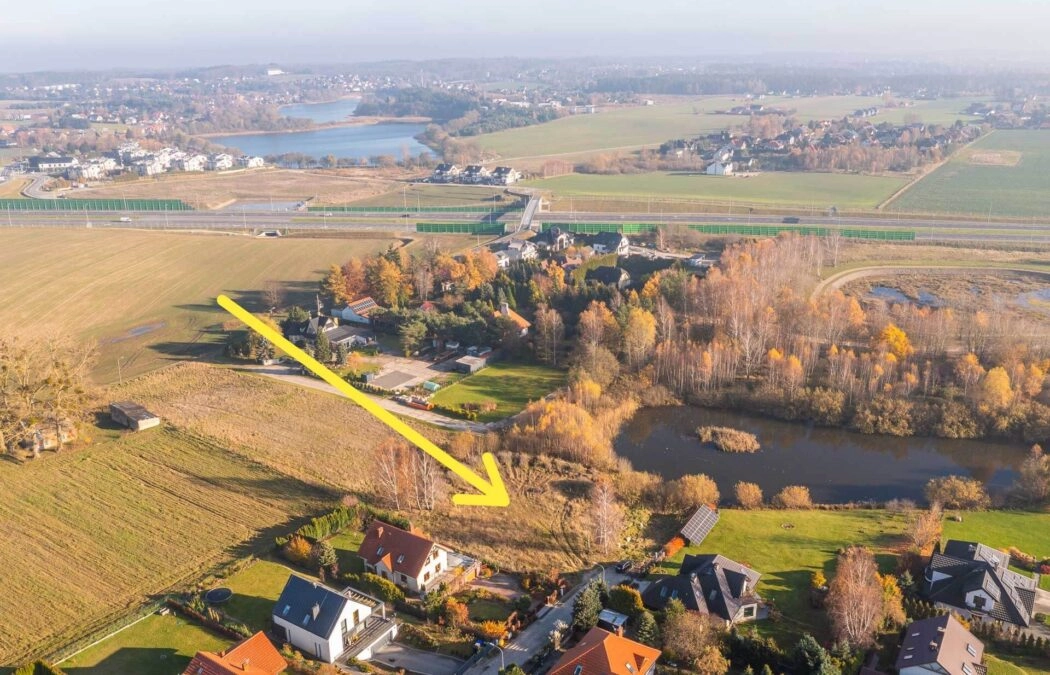 Ze stawem!!! | Pelne media | Mpzp| Droga z płyt