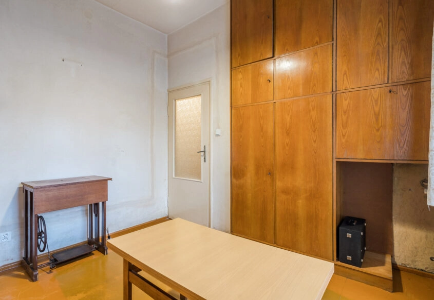 Dwa pokoje na u. Ogarnej- inwestycja