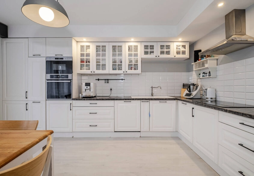 Ogródek 253m2 | Garaż + 2 msc postojowe | 4-5 pok