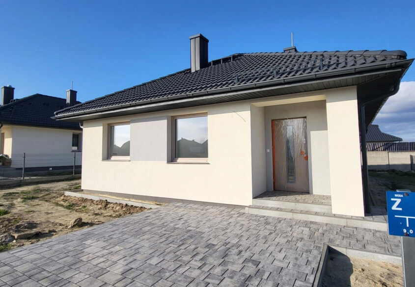 Nowy dom wolnostojący 4 pokoje, ogród