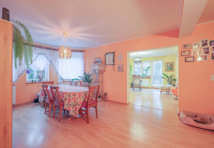 Dom w spokojnej okolicy!