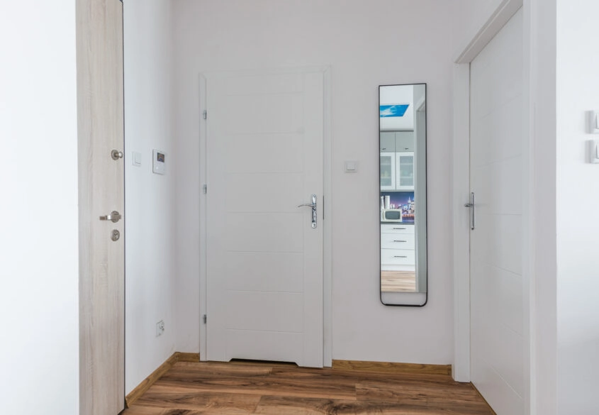 2 pokoje z pięknym widokiem + garaż siłownia sauna