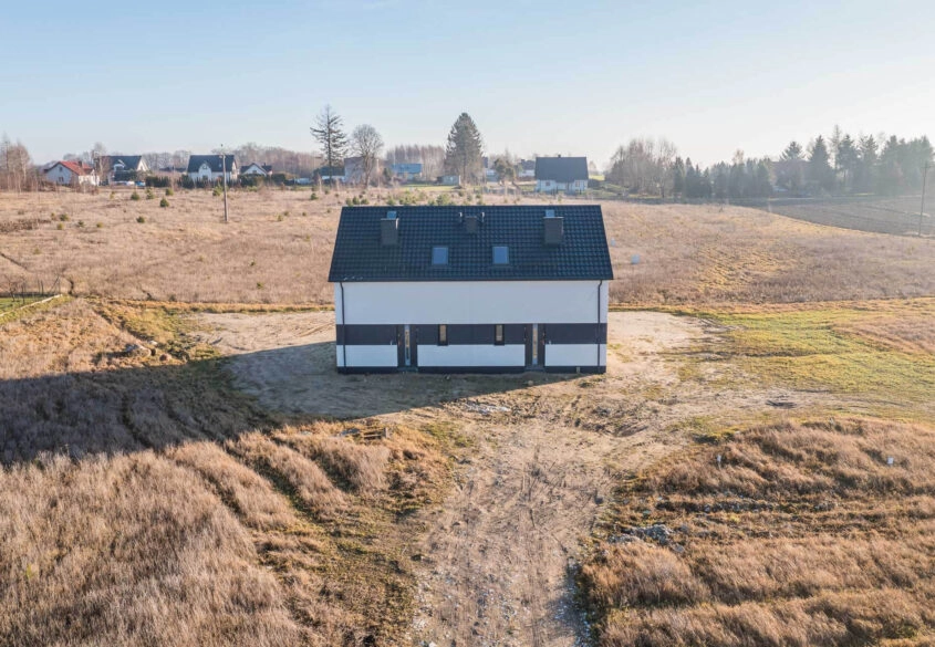 Dom jednorodzinny dla m.in dwóch rodzin!