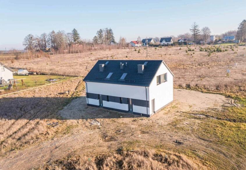 Dom jednorodzinny dla m.in dwóch rodzin!