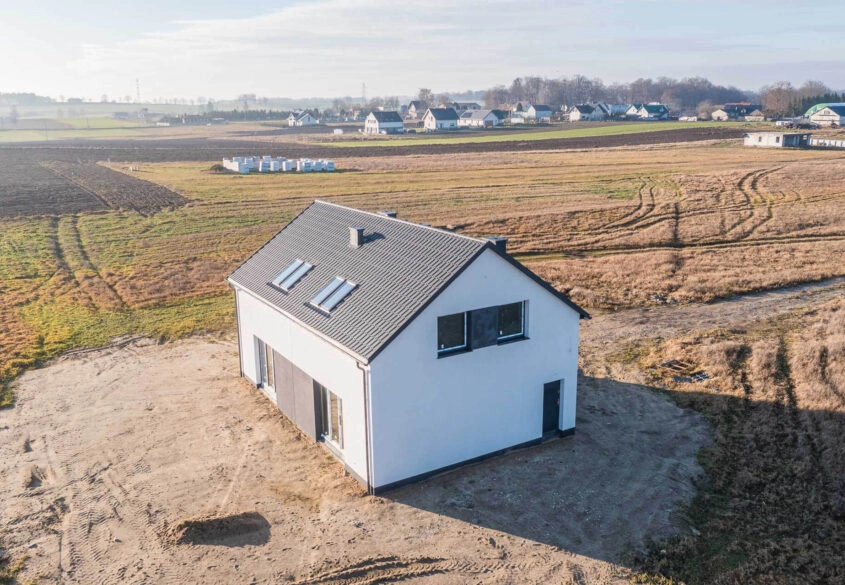 Dom jednorodzinny dla m.in dwóch rodzin!