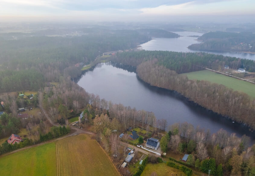 Działka budowlana tuż przy jeziorze,świetny dojazd