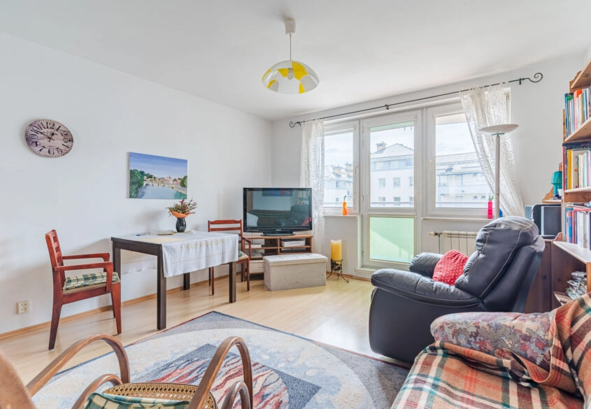 Słoneczne 3-pok z dużym balkonem południowa strona