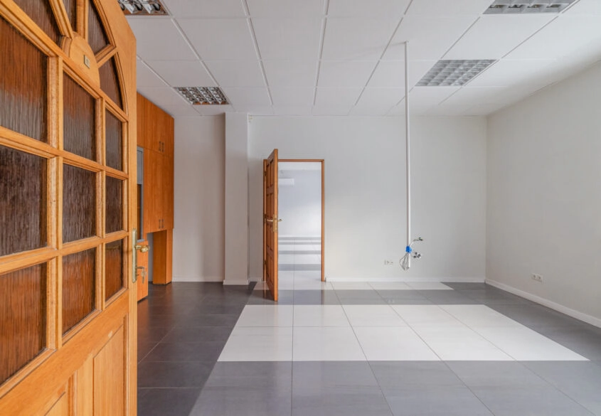 Wynajmę duży lokal biurowy w Gdyni Chylonii