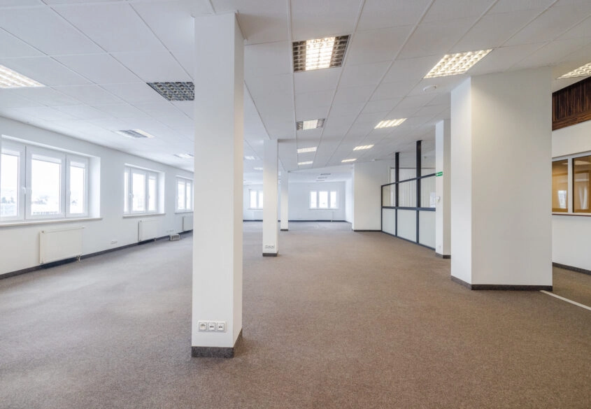 Wynajmę duży lokal biurowy w Gdyyni