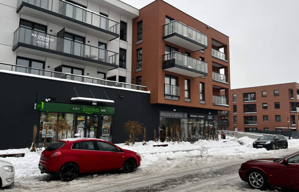 Lokal usługowy 80m² w sercu Rotmanki!