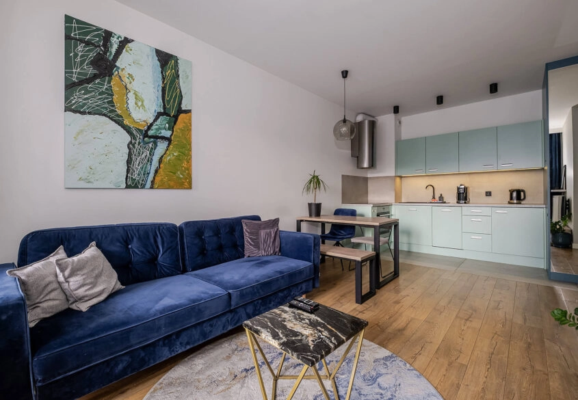 Słoneczne 2 pokoje duży balkon 10 minut do Neptuna