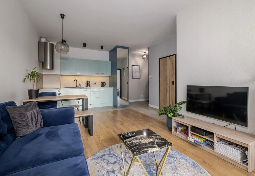 Słoneczne 2 pokoje duży balkon 10 minut do Neptuna