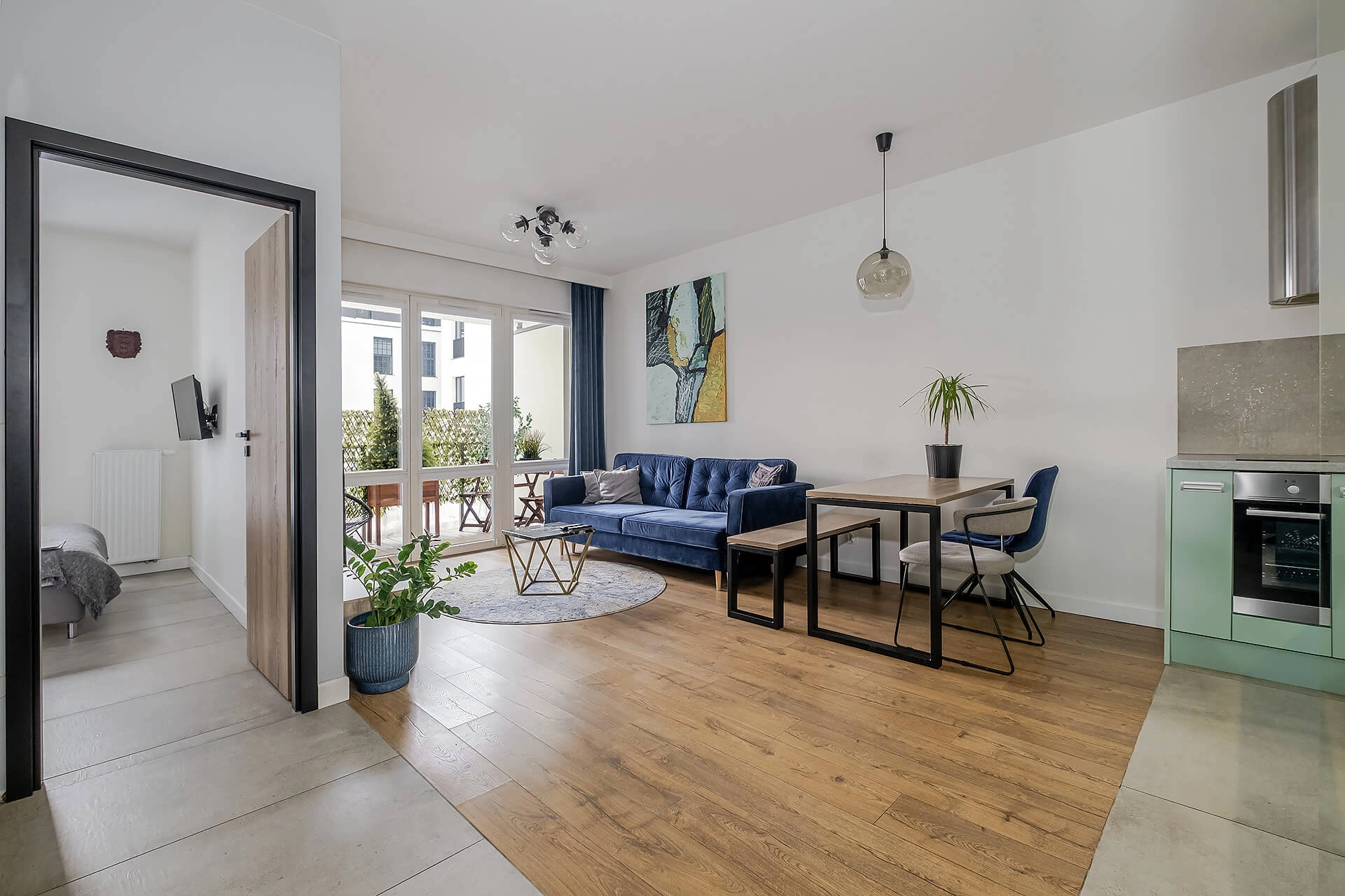 Słoneczne 2 pokoje duży balkon 10 minut do Neptuna