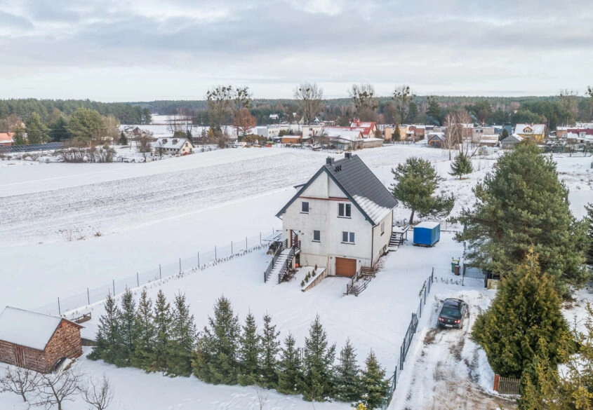 Gotowy do zamieszkania dom pośród pięknej natury!!