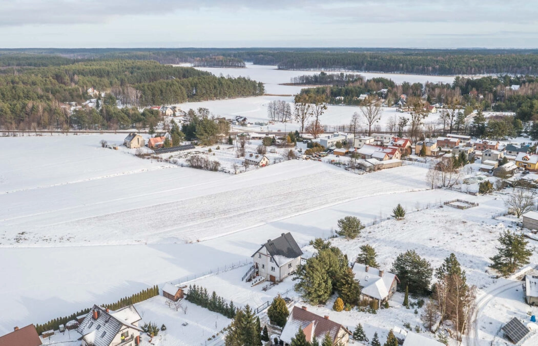 Gotowy do zamieszkania dom pośród pięknej natury!!