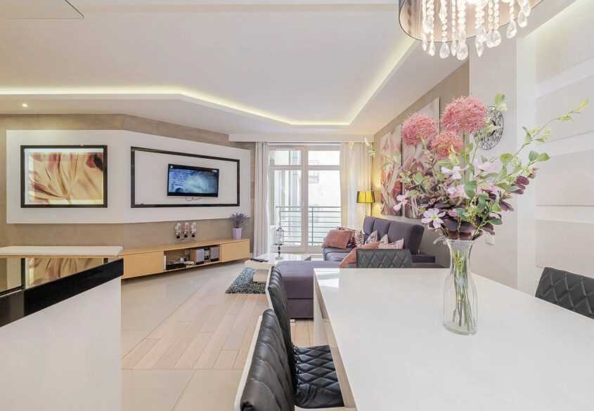 Mieszkanie 3 pokoje na Ujeścisku z halą garażową