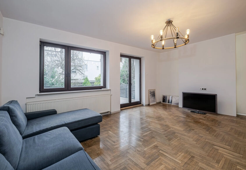 Dom wolnostojący z tarasem i garażem od zaraz!