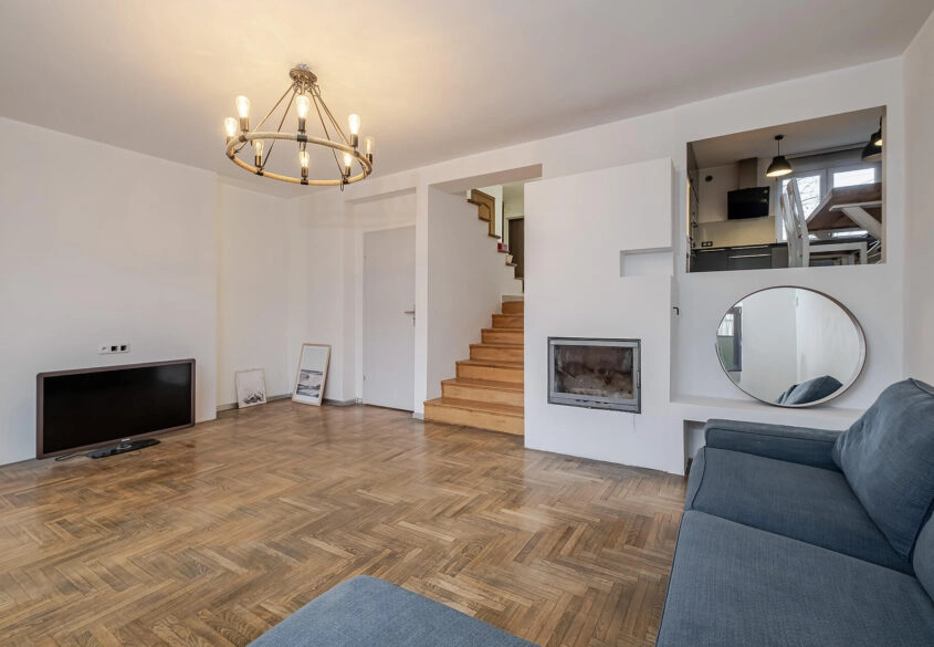 Dom wolnostojący z tarasem i garażem od zaraz!