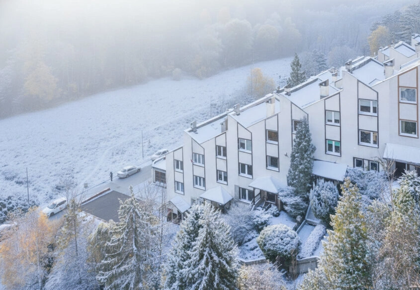 Pięknie położony dom pod lasem działka 231 m2 6pok