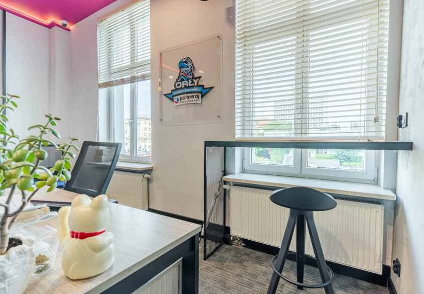 Doskonały lokal 98m2 pod kancelarię lub gabinety!