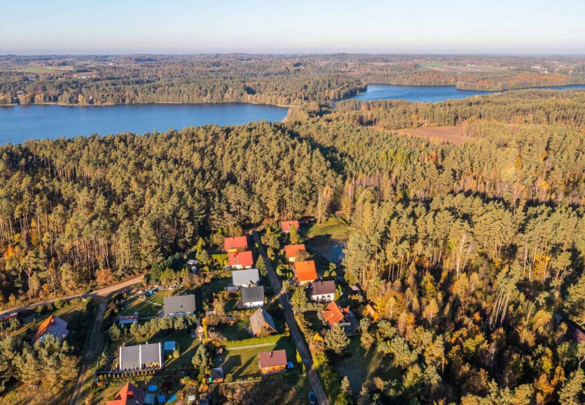 Piękny dom z kominkiem, prywatnym wyjściem do lasu