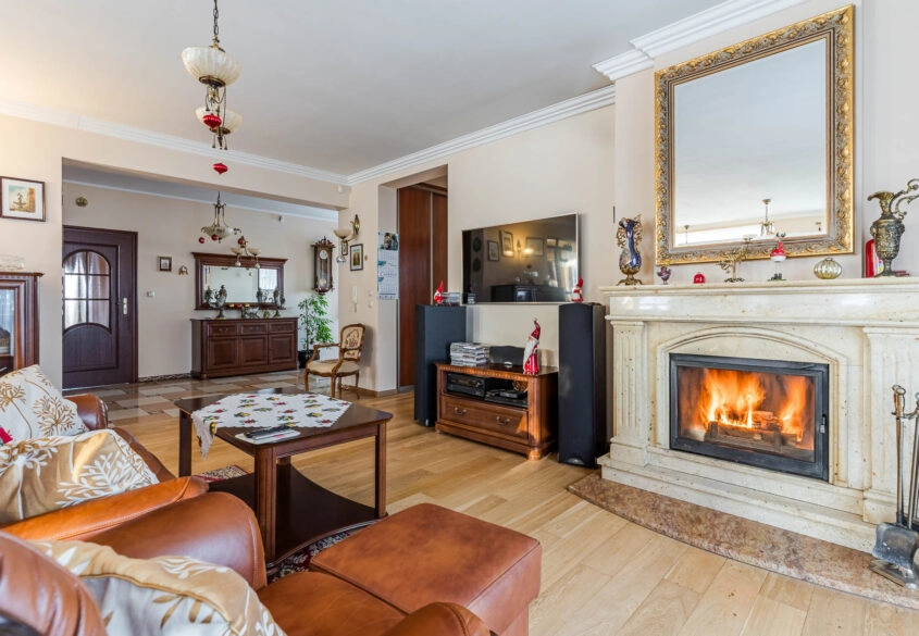 Dom marzeń 387 m2 - perfekcyjny dojazd do Gdańska!