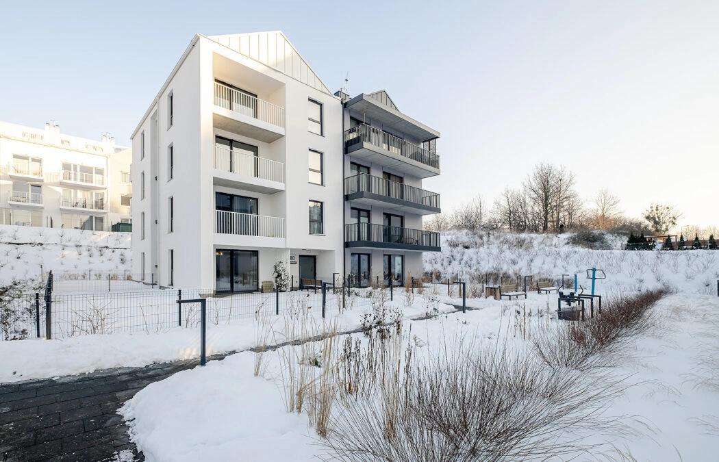 Kawalerka z ogrodem, miejscem post. i komórką!