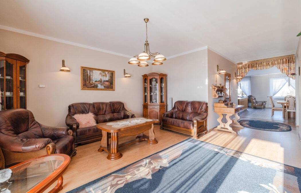 Mieszkanie+lokal usł. 359 m Iława ul. Dąbrowskiego