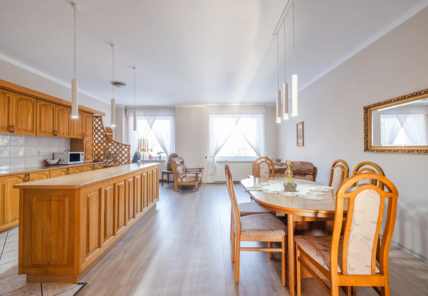 Mieszkanie+lokal usł. 359 m Iława ul. Dąbrowskiego