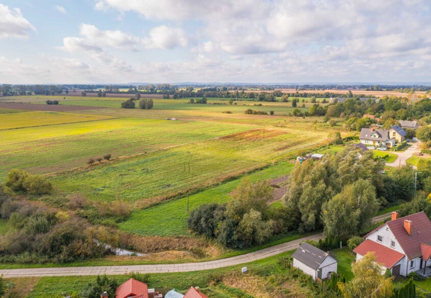 Działka w malowniczej wsi Miłocin